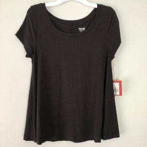 🛍 2/$15 🛍 Mossimo Black Tee